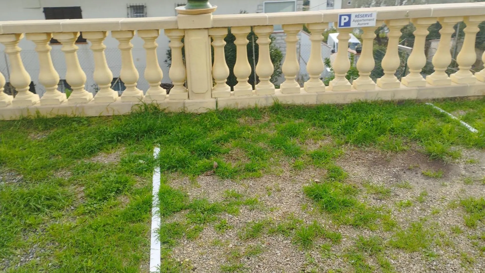 Appartement Aurore En Rez De Jardin Avec Parking Gratuit Vence 0*,  France